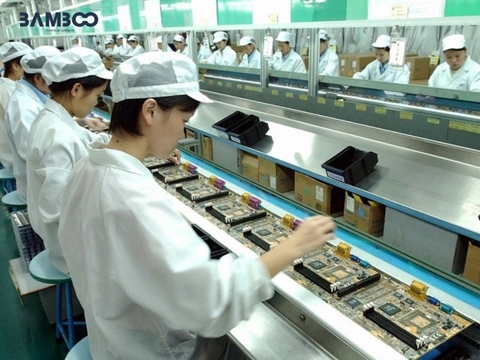 Đồng phục công nhân lắp ráp là gì? Đối tác sản xuất uy tín