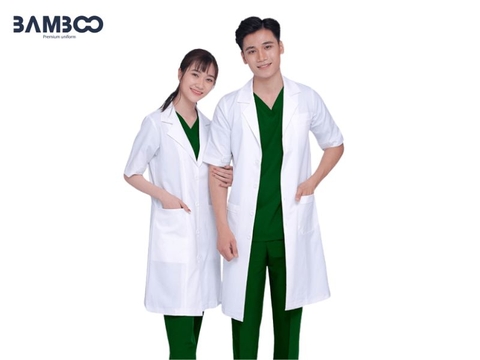 May áo blouse trắng bác sĩ cao cấp, chuẩn form và bền đẹp