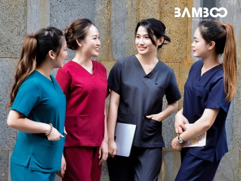 Quần áo Scrubs là gì? Đặc điểm nổi bật và tầm quan trọng
