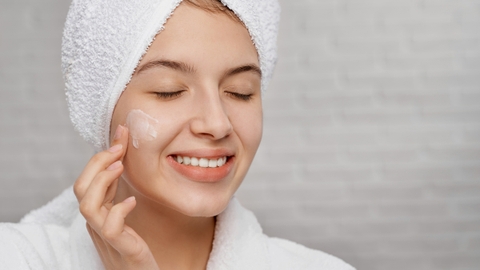 Top 3 kem dưỡng ẩm cho bà bầu an toàn, lành tính