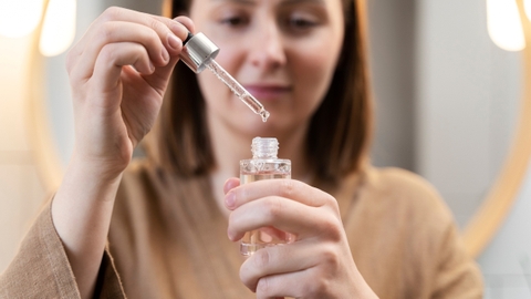 Serum chống lão hóa cho da dầu không thể bỏ qua năm 2026