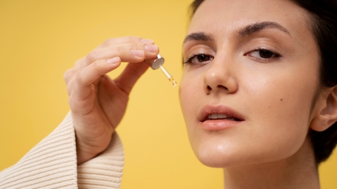 Review top 10 serum dưỡng ẩm cho da khô được ưa chuộng nhất hiện nay