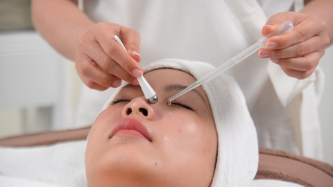 MEDIGEN - Top 1 serum tế bào gốc phục hồi da thương tổn 