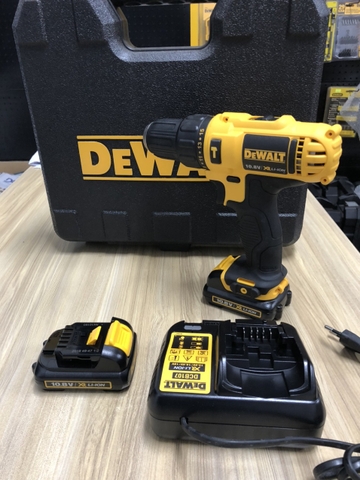 Máy khoan cầm tay 10.8V-1.3A.h Dewalt DCD716C2K-B1