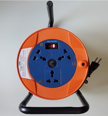 QT50-2-15A LIOANHATLINH | Ổ CẮM KÉO DÀI KIỂU QUAY TAY KIỂU RULO QT50-2-15A