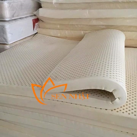 Có nên sử dụng đệm cao su non?