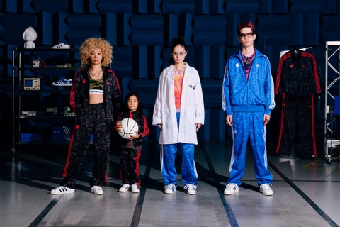 adidas-x-bape-cung-nhau-cong-huong-di-san-streetwear-trong-hai-thap-ky