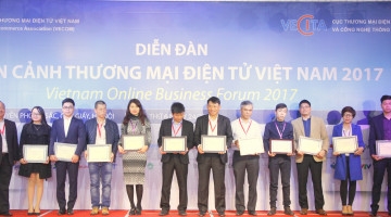 Toàn cảnh Thương mại điện tử Việt Nam 2017 tại Hà Nội