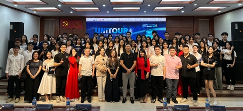 UNITOUR 2025 “bùng nổ” tại Trường Đại học Thủy Lợi – Dẫn dắt tầm nhìn, định hình kỷ nguyên số