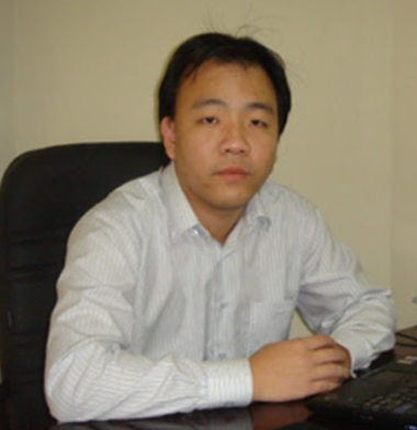 Ông Trần Hữu Linh