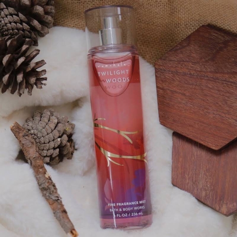 BATH & BODY WORKS - BODY MIST TWILIGHT WOODS (XỊT THƠM TOÀN THÂN 236ml)