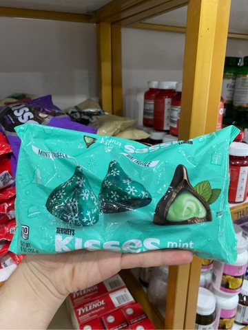 HERSHEY’S - Kisses Dark Chocolate Mint Truffle (Chocolate Đắng Và Bạc Hà 255g)