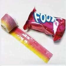 FRUIT BY THE FOOT - FRUIT FLAVORED SNACKS (Kẹo Cuộn 10 Cái)