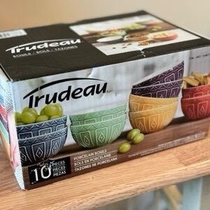 TRUDEAU - SET 10 CHÉN BÁT SỨ