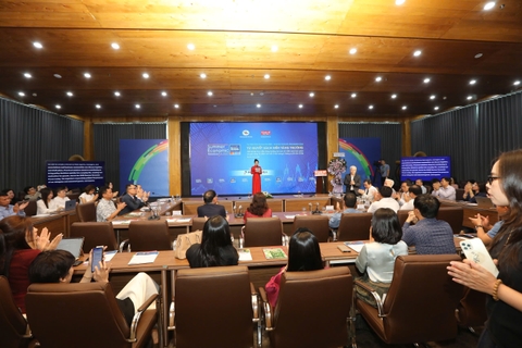 VECOM Attends Summer Economic Roundtable 2026: “From Policy Decisions to Growth” – Driving Breakthroughs for the Second Half of the Year