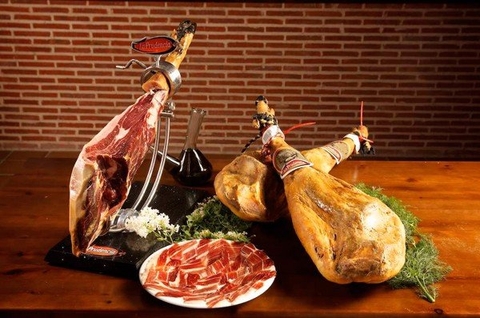 Phân biệt các loại thịt heo muối Iberico