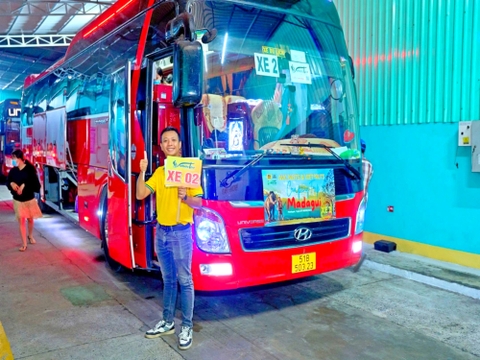 Cho thuê xe 29 Chỗ - Xe Limousine