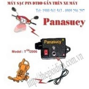 Sạc điện thoại trên xe máy