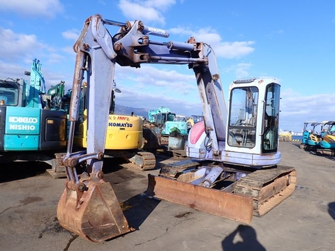 KOMATSU PC75UU-2- 10607