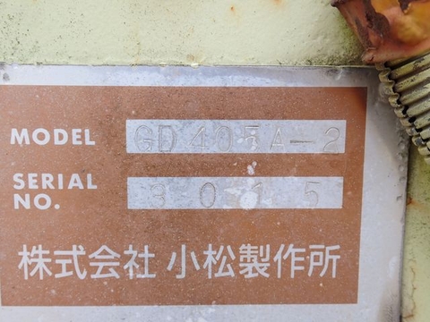 Máy san Komatsu GD405A-2-3015