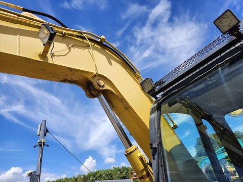 KOBELCO SK70SR-2-15667