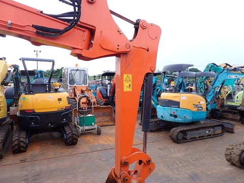 Máy xúc đào hitachi ZX40UR-35672 cabin điều hòa 2015