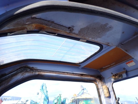 KOMATSU PC75UU-2- 10607