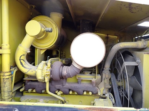 Máy san Komatsu GD405A-2-3015