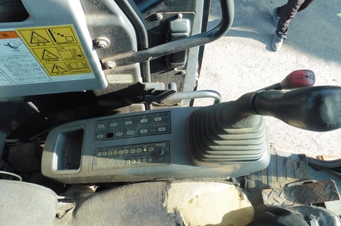 Komatsu PC138US-2E1-07217