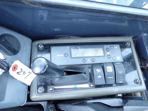 Máy xúc đào hitachi ZX40UR-35672 cabin điều hòa 2015