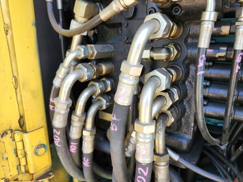 KOBELCO SK70SR-2-15667