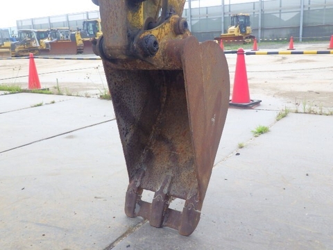 PC30UU-5-18320
