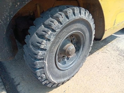 Komatsu FD25T-16-715005