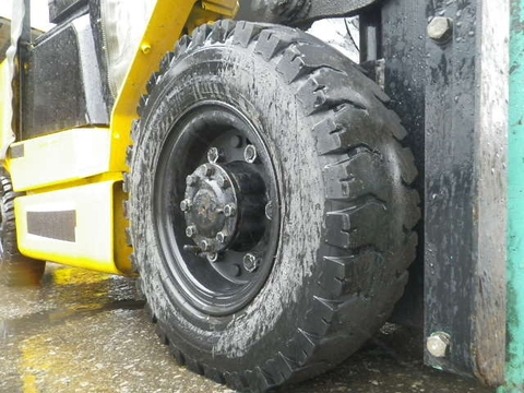 Xe nâng xăng - ga Sumitomo 11- FG25PVIIF2-01037