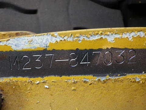 Komatsu FB20A-847032 tháp 4 m dịch giá