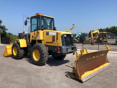Xúc lật Komatsu WA100-5-72483