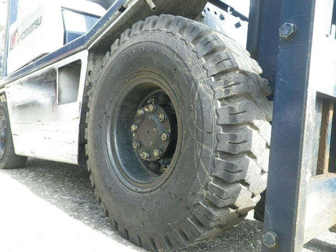 Komatsu xe xăng FG15-15 -200507