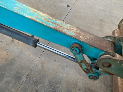 Máy xúc đào kobota RX505-73269