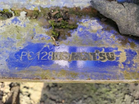 Komatsu PC128UU-2-5156