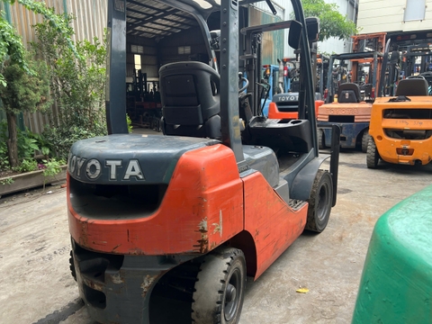 Toyota 02-8FD20/A8FD25-75708