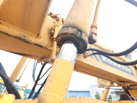 KOMATSU   GD405A-2- 2012