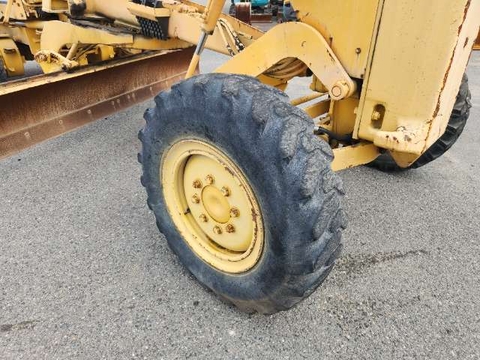 KOMATSU   GD405A-2- 2012