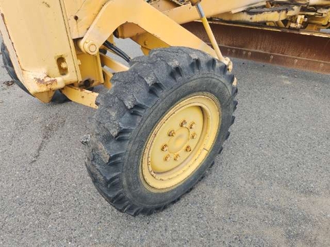 KOMATSU   GD405A-2- 2012