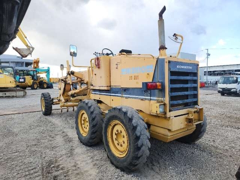 KOMATSU   GD405A-2- 2012