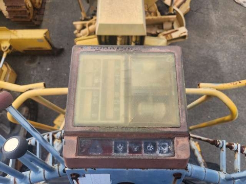 KOMATSU   GD405A-2- 2012