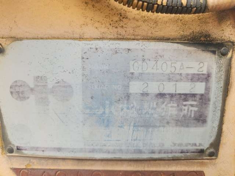 KOMATSU   GD405A-2- 2012