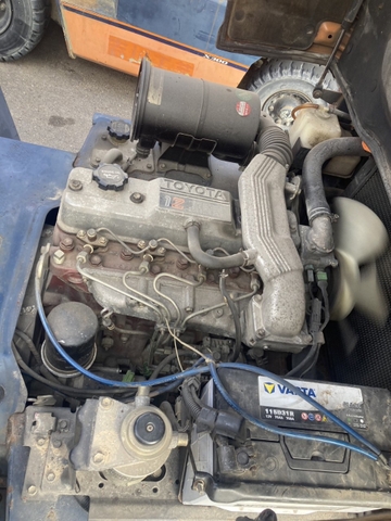 Toyota 5FD25 -73075 gật gù lốp đôi số sàn