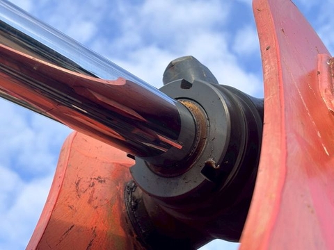 HITACHI ZX55UR-3 - 36100