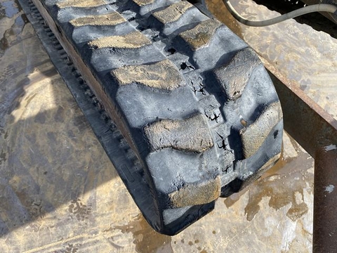Komatsu PC30UU-5 16326