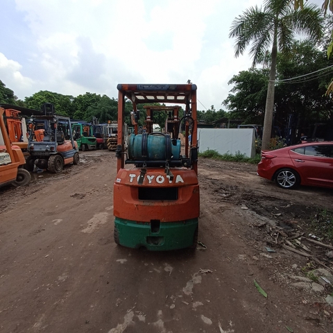 Toyota 7fg15 -12442 số sàn lốp đơn